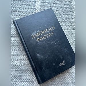 A book on anthology of American poetry